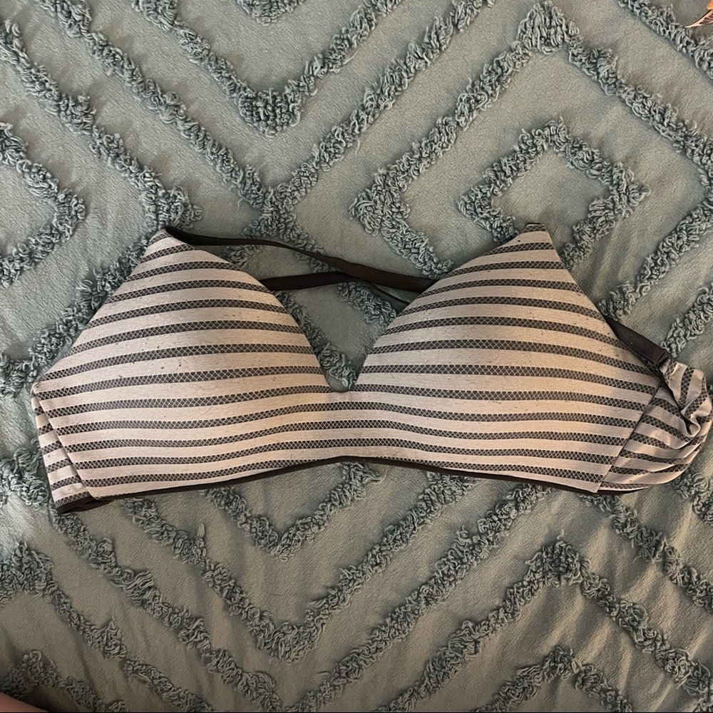 Gray striped VS bra, size 32D